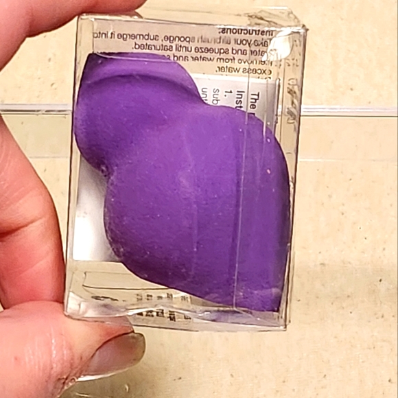 Sephora Other - NWT New & Improved Purple SEPHORA Perfectionist Airbrush Sponge For Foundation!